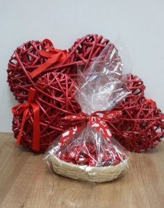 Zaragoza Olé Souvenirs - Cestita dulce frutas de aragón-Concurso de San Valentín Zaragoza Olé Souvenirs - Cestita dulce frutas de aragón-Concurso de San Valentín